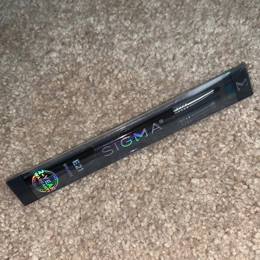 Sigma Beauty Brush E21
